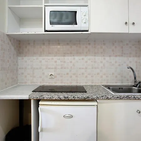 Paradise Standard 2 Apartament *